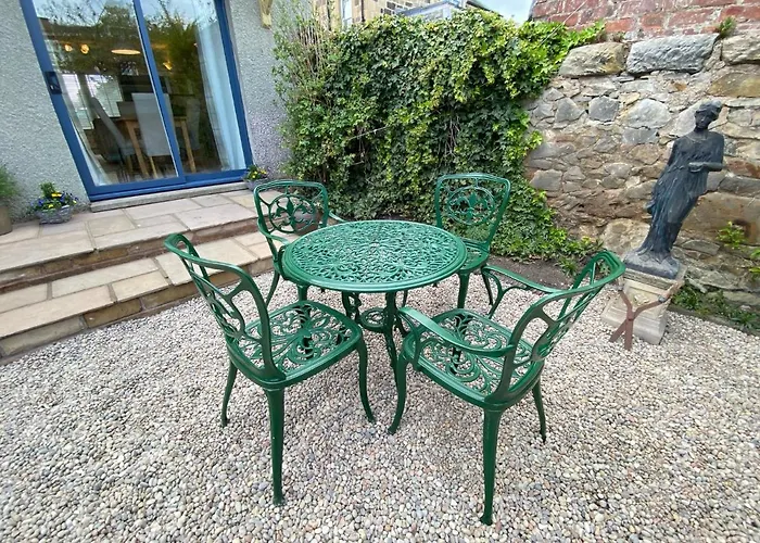 St Margaret\'S Cottage, Edinburgh